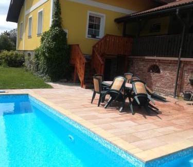Vichova nad Jizerou House | Chalupa Dana