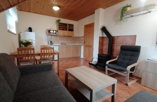 Cenkovice Apartment | Chalupa Sluníčko