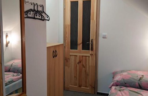Dolni Bousov House | Chalupa u rybníka Střehom