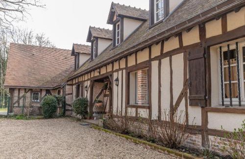 Tour-en-Sologne Bed & Breakfast | Chambre Cheverny - piscine intérieure - jacuzzi