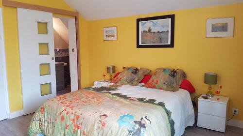 Saint-Leonard-en-Beauce Bed & Breakfast | Chambre coquelicot