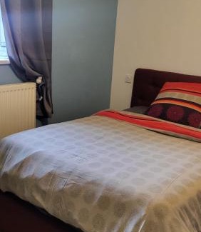 Prahecq House | Chambre cosy spatieuse