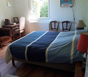 Saint-Remy-en-Rollat Bed & Breakfast | chambre d'hôte