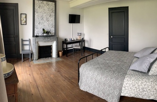 Carquebut Other | CHAMBRE D'HÔTE AU CHATEAU DE FRANQUETOT Roosevelt room