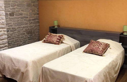 Chatillon-sur-Seine House | Chambre d'hôtes Auberge des Capucins