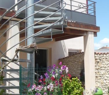 Chateau-d'Olonne Bed & Breakfast | Chambre d'hôte Fleur de Potager