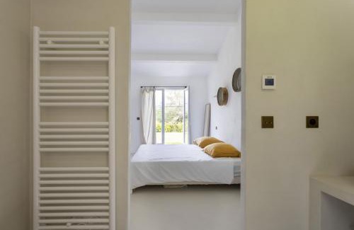 Les Maillans Bed & Breakfast | Chambre d'hôte - La maison méditerranéenne