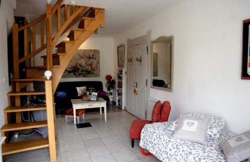 Saint-Firmin-sur-Loire House | Chambre d'hôtes face à Briare