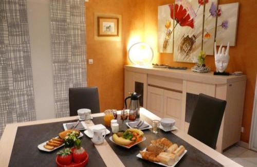 Villaines-la-Juhel Bed & Breakfast | Chambre d'hôtes Le Pot au Lait
