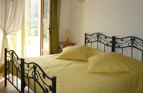 Loubens House | Chambre D'hôtes La Bourdasse