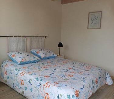 Saint-Menoux Bed & Breakfast | Chambre d'hôtes La Tuilerie