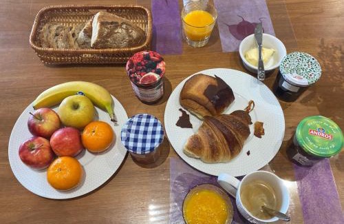 Olemps Bed & Breakfast | Chambre d'hôtes Les Grillons