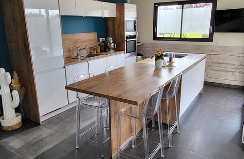 Monce-en-Belin House | Chambre Dans Maison Contemporaine