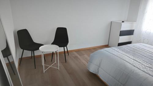 Monthey House | chambre enjoyed privé espaces communs à partager