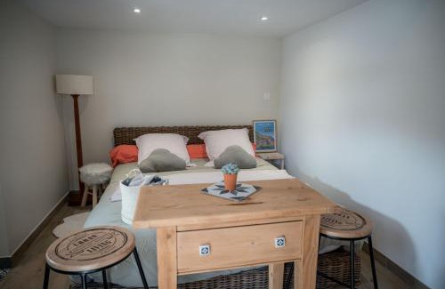 Brie-et-Angonnes Bed & Breakfast | Chambre Folle Avoine