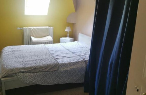 Montbizot Bed & Breakfast | CHAMBRE LIT DOUBLE