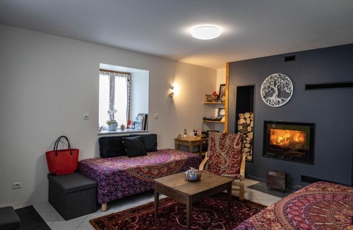 Baignes Bed & Breakfast | Chambre nature table d'hôte avec jardin à la campagne le nid qui danse vers Vesoul de 1 à 3 personnes