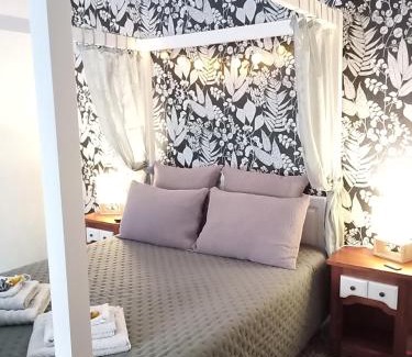Braye-Sous-Faye House | Chambre Nounours et Paillette