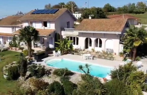 Saint Didier de la Tour Apartment | Chambre Orchidée - Domaine de la Provençale