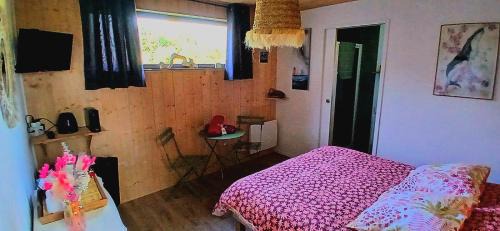 Scaer Bed & Breakfast | Chambre paisible avec jardin à la campagne en Finistère sud