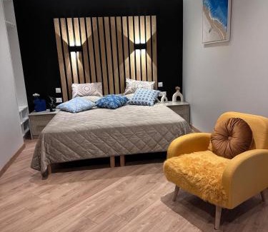 Domagne House | Chambre privée avec salle de bain