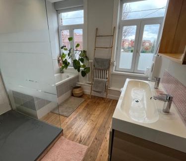 Hem House | Chambre privée dans maison bourgeoise