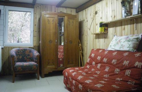 Chaudenay Bed & Breakfast | Chambre quadruple du grand sapin