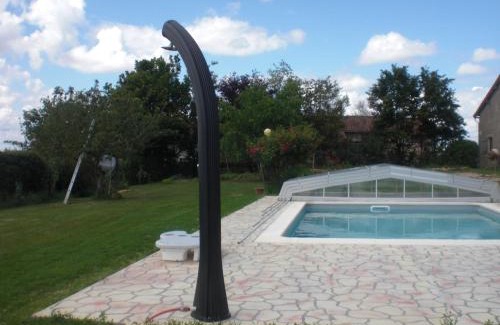 Chenay-le-Chatel Bed & Breakfast | chambres d'hôtes de la colline