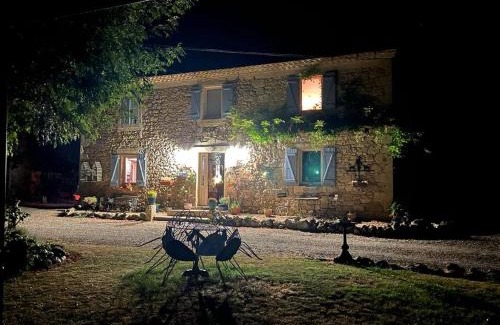 Castillon-Massas Bed & Breakfast | Chambres d'Hôtes Hameau de Lalanne