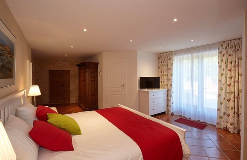 Les Arques House | Chambres d'hôtes La Tour de Ginaillac