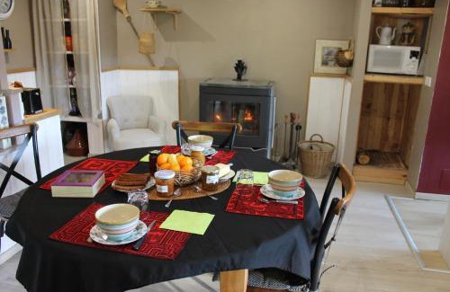 Saint-Bressou Bed & Breakfast | Chambres d'hôtes Par Hasard
