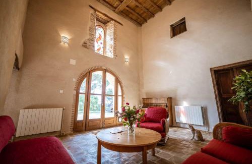Saussenac Bed & Breakfast | Chambres et table d'hôtes - Les Jardins de la Longagne