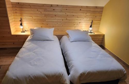 Charchilla Bed & Breakfast | Chambres Jura Sud