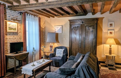 Salbris House | Chambres la Vallée