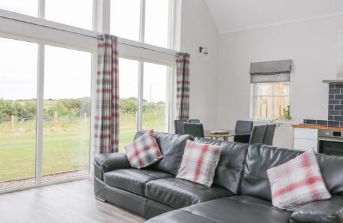 Aberdeen House | Chance Inn Lodge