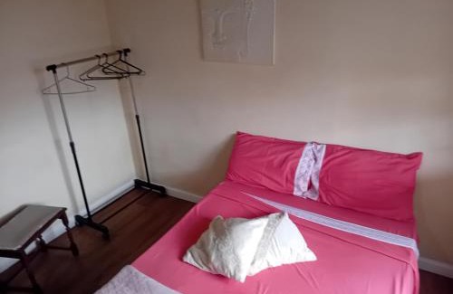 West Coast House | Chandler Homestay