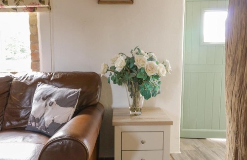 Llanfyllin House | Chapel House
