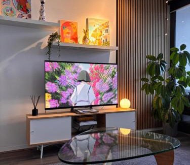 Prahran Apartment | Chapel Street Hideaway