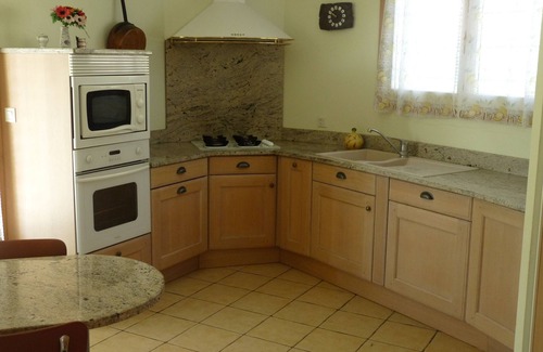 Saint-Genies-de-Fontedit Villa | Character villa, privileged location in a Mediterranean village