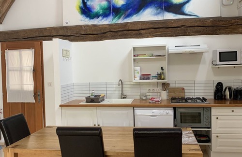 Monteaux House | Character Accommodation, 2-4 guests, Heated Pool In The Heart Of Val de Loire