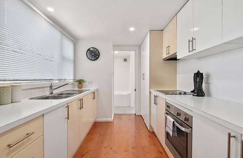 Launceston CBD Cottage | Character cottage on CBD fringe