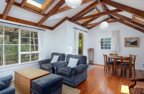 Stepneyville House | Character home on historic Nelson Street