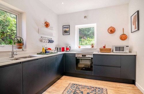 Brimpsfield Cottage | Characterful dog friendly holiday cottage in the Cotswolds - The Coach House