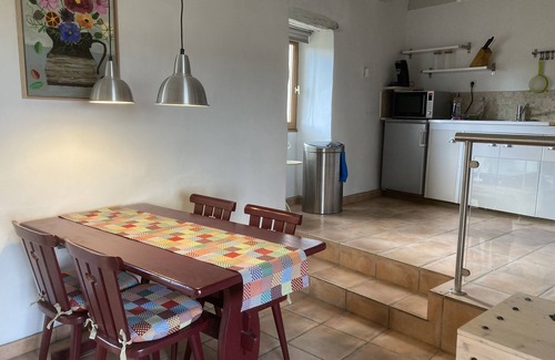 Varaire House | Characteristic house with salt water pool of 9x4 meters on edge of village Varaire