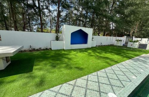 Kampung Gok Kapur House | Charis Tanjong Jara, Beach & Pool Villa Sapphire