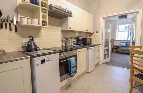 Charmouth Cottage | CHARLESTON COTTAGE, pet friendly, with a garden in Charmouth