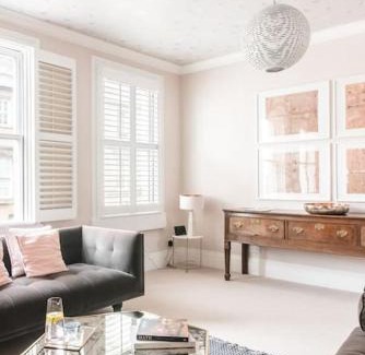 Upper Town House | Charlotte Street Apartment