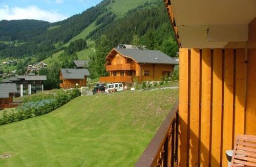 Chatel Apartment | Charmant appartement avec balcon à Châtel - 4 pers, proche centre et télécabine - FR-1-198-172