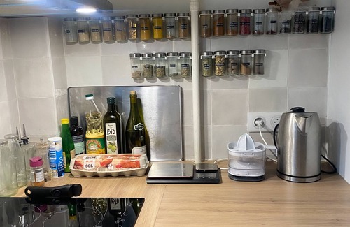 Bagnolet Apartment | Charmant Appartement Coloré à 10 min de Marche de Paris