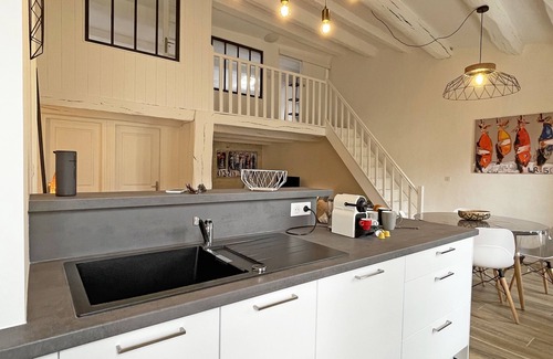 La Flotte Apartment | Charmant Appartement Lumineux au Coeur du Village !